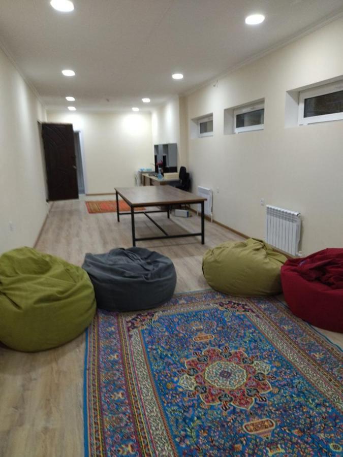 Aka Hostel Tasjkent Eksteriør bilde
